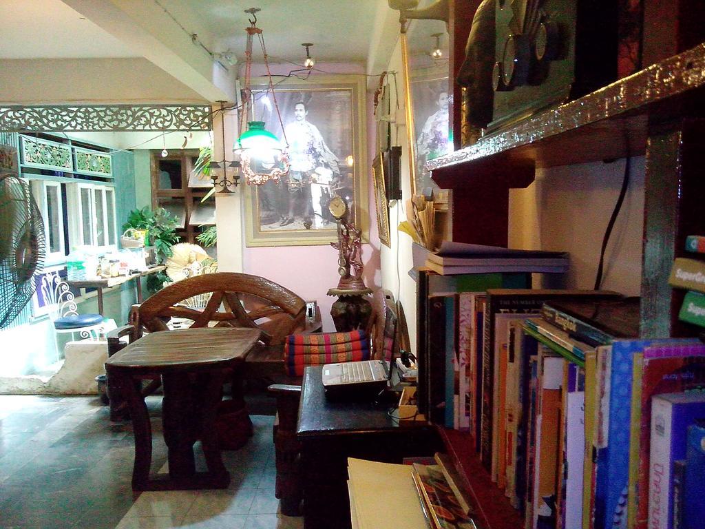 Café de Baan Raow Hotel Bangkok Buitenkant foto