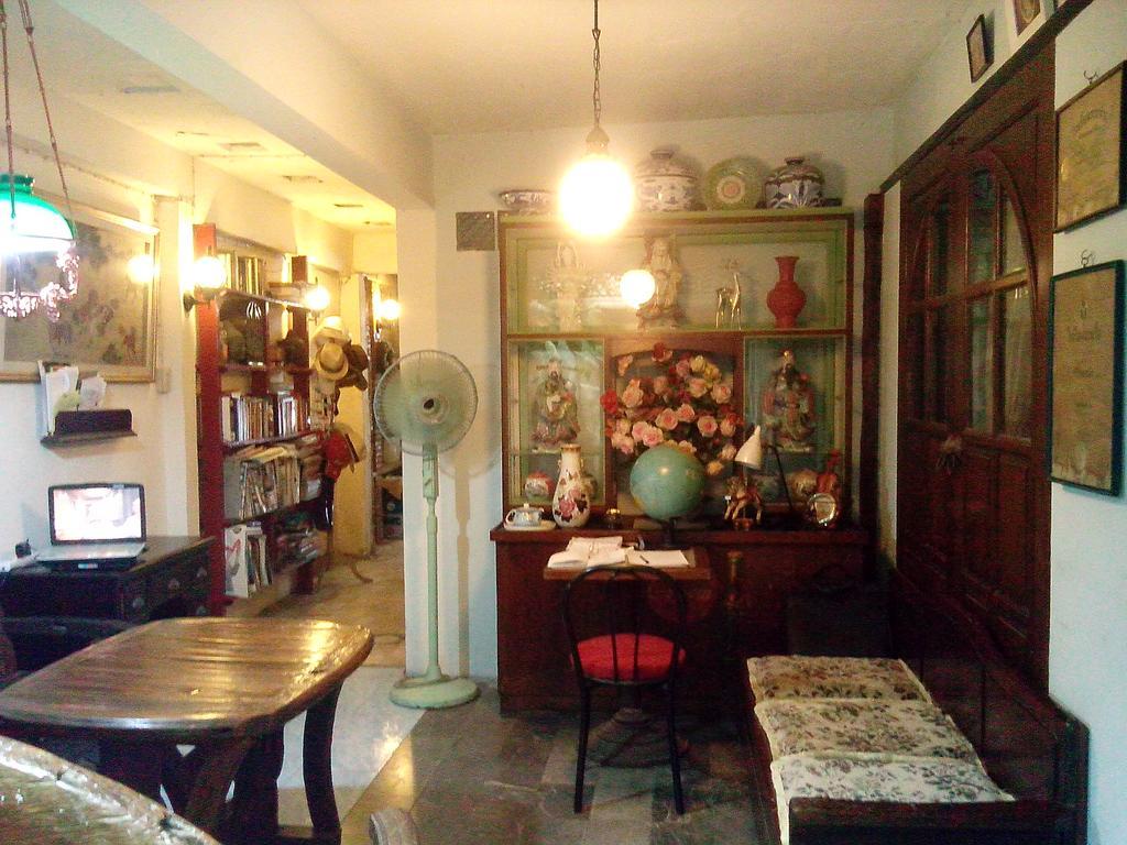 Café de Baan Raow Hotel Bangkok Buitenkant foto