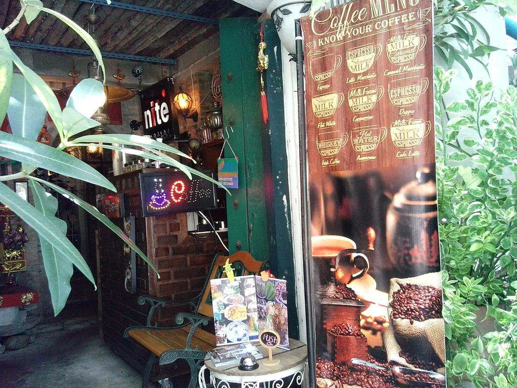 Café de Baan Raow Hotel Bangkok Buitenkant foto